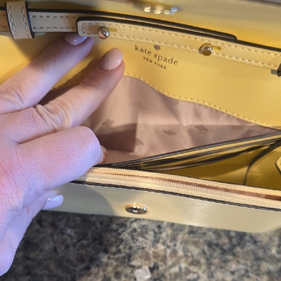 Kate Spade Cream Crossbody Bag - Picture 12 of 13